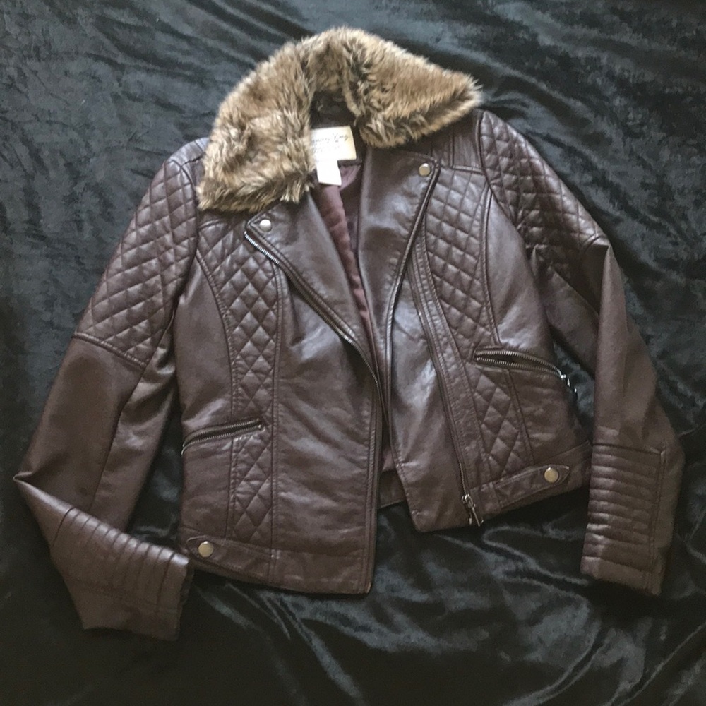 Faux leather jacket beautiful color! - Picture 1 of 5